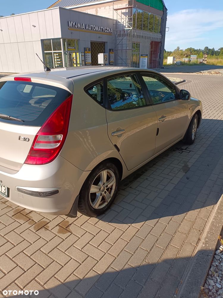 Hyundai i30 1.6 Comfort - 2
