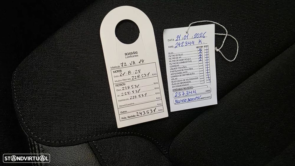 Volvo XC 60 2.0 D4 Momentum Plus Geartronic - 52