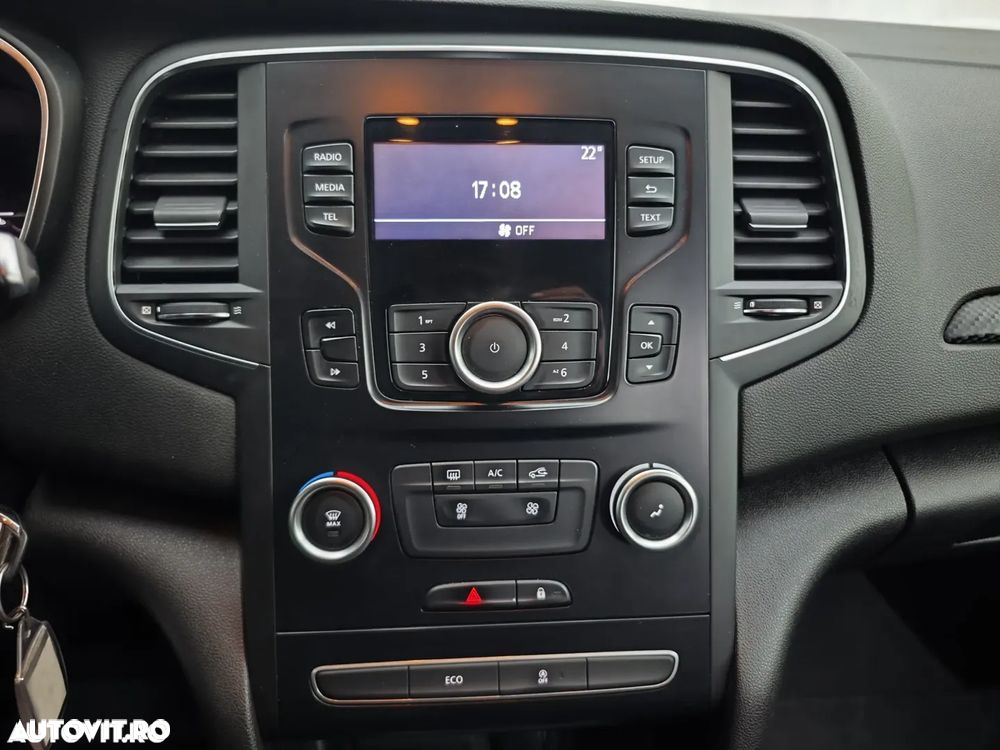 Renault Megane TCE 140 GPF Intens - 19