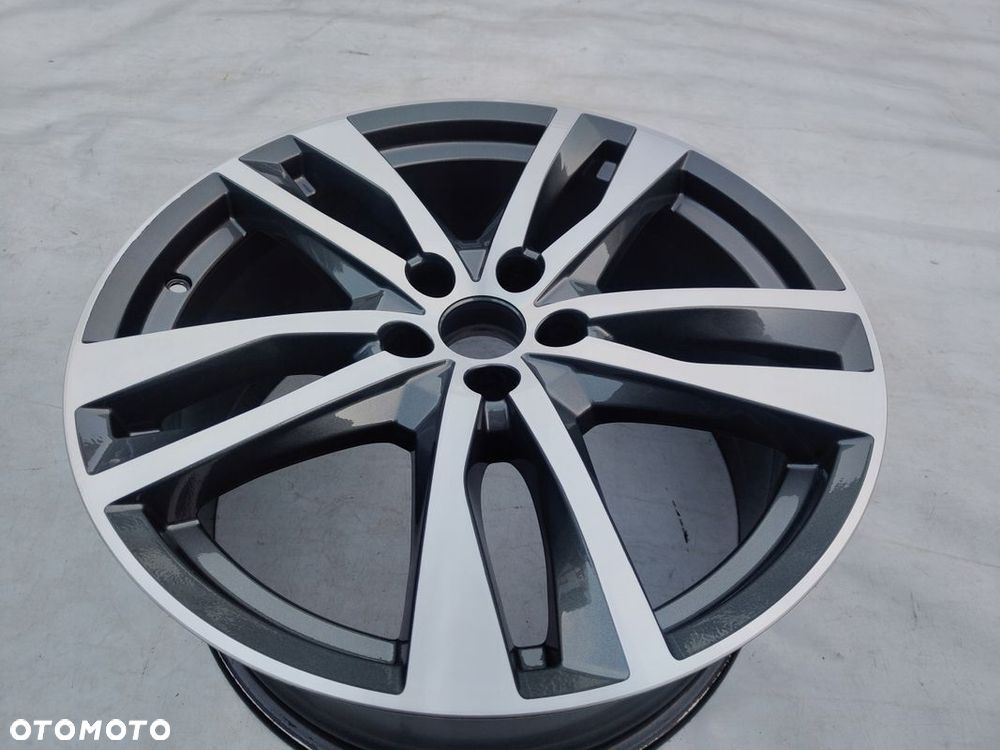 FELGA AUDI A6 S LINE 19 4K0601025H ORYGINAŁ tel.509100323 - 2