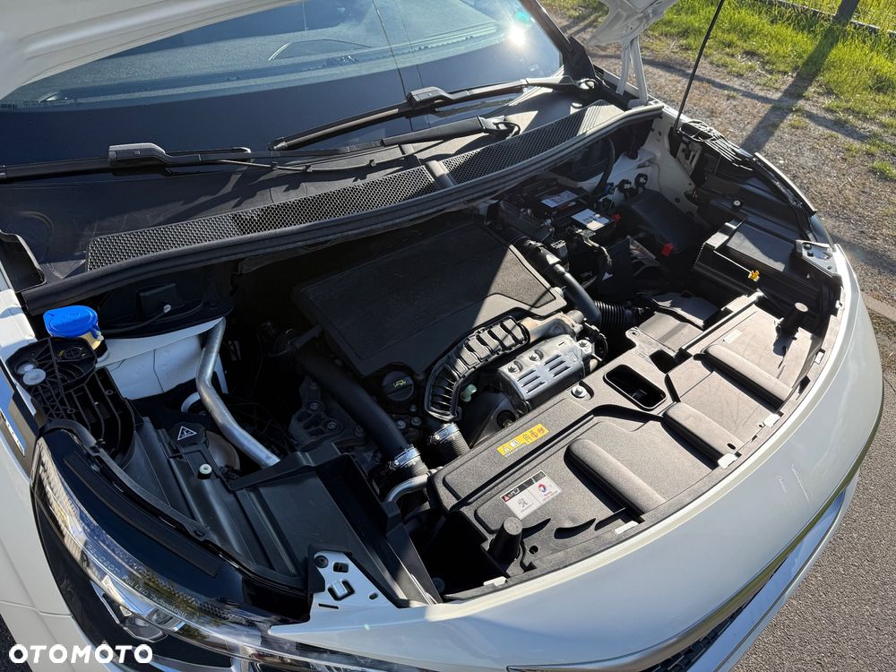 Peugeot 3008 1.2 PureTech GT S&S EAT8 - 39