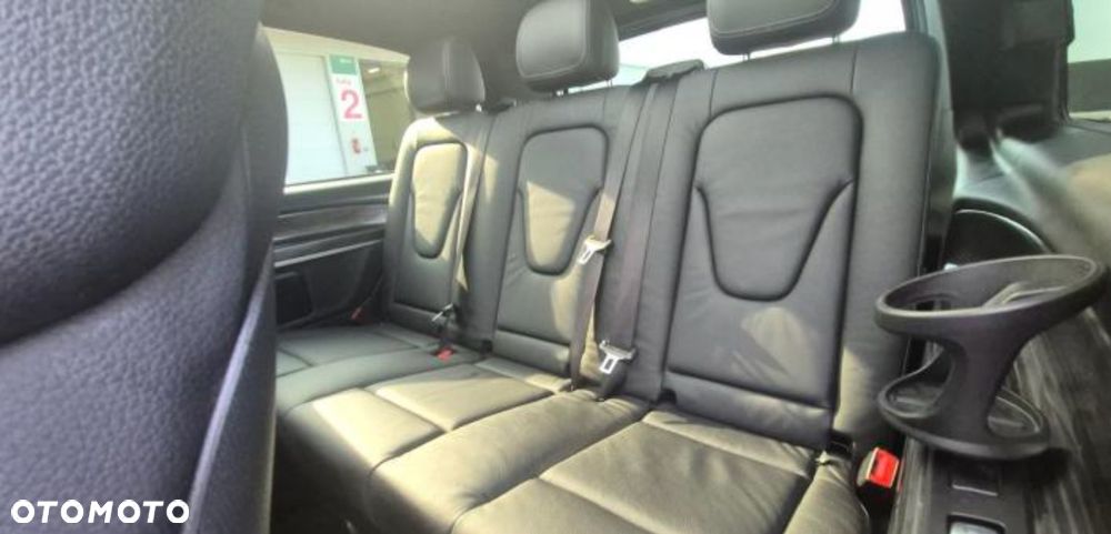 Mercedes-Benz Klasa V 300 d extralang 4Matic 9G-TRONIC Avantgarde - 3