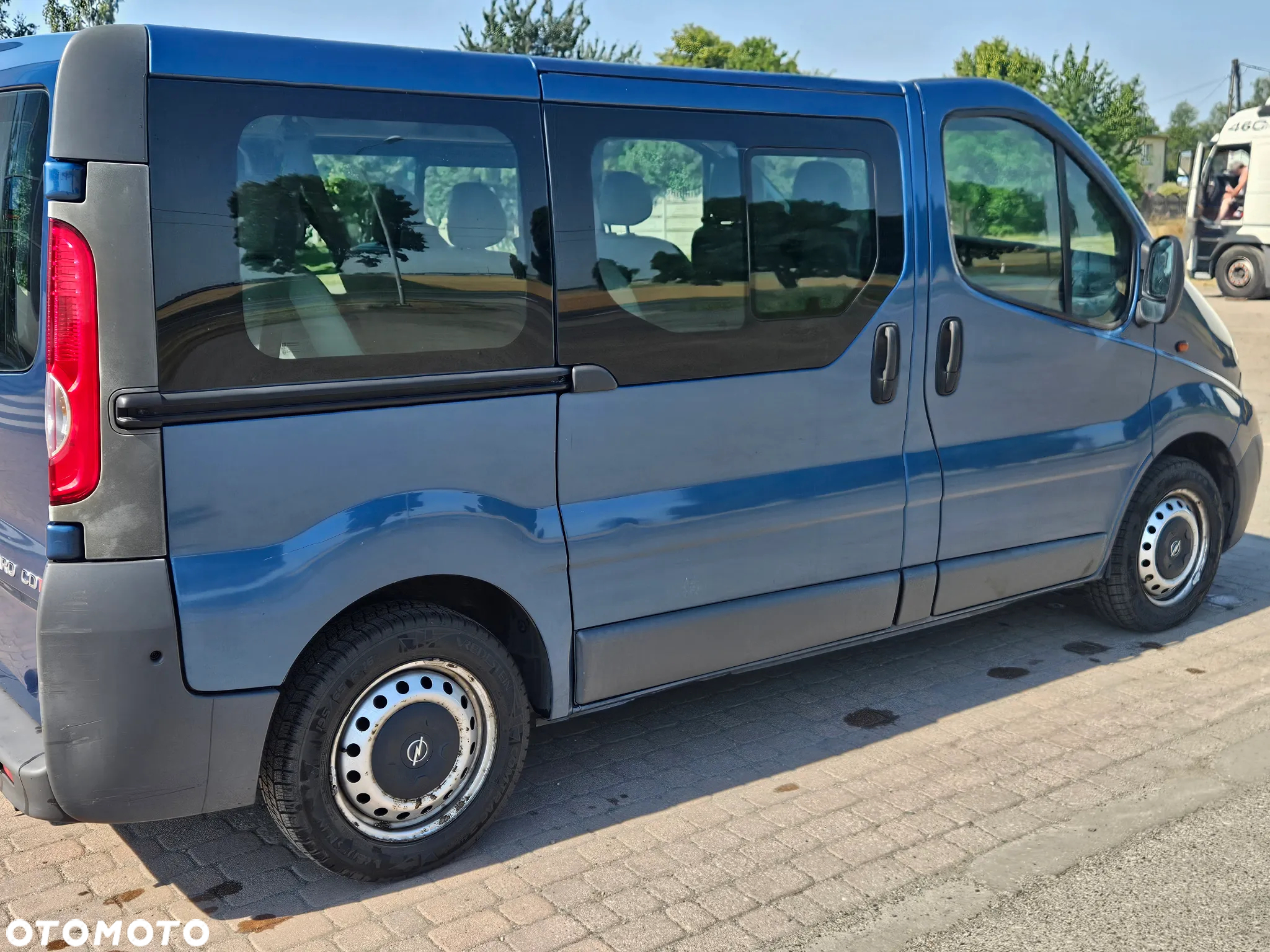 Opel Vivaro L1H1 2.7t - 15