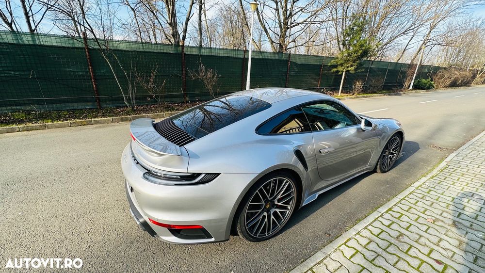 Porsche 911 Turbo - 9