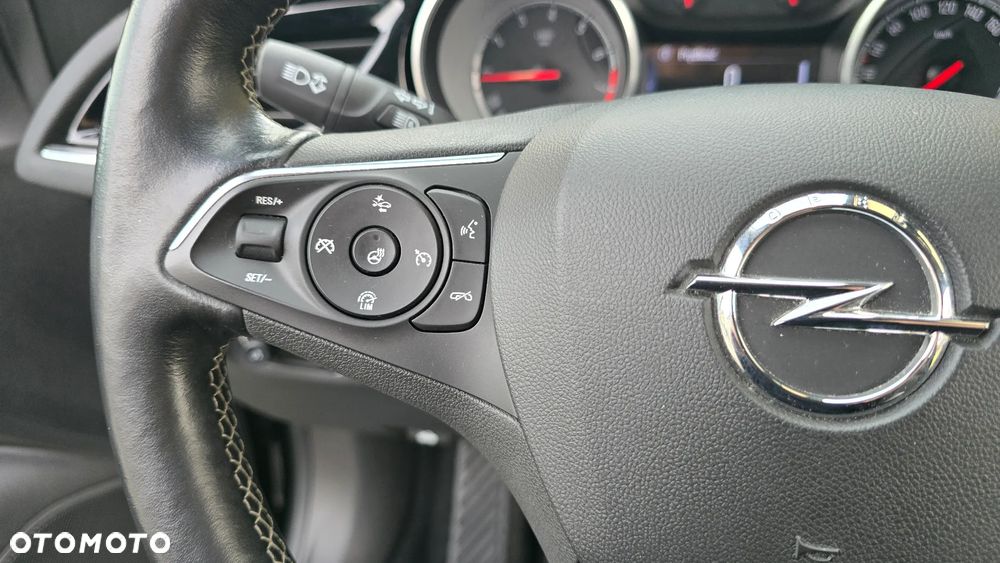 Opel Insignia 1.5 DI Turbo Exclusive - 14