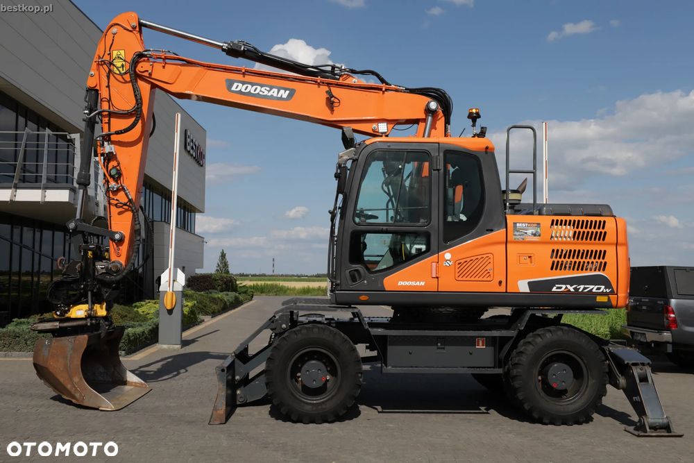 Doosan DX170W-5 - 11