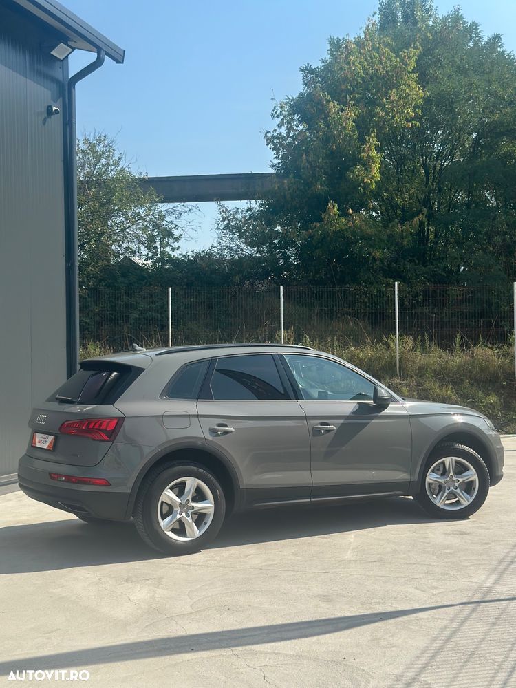 Audi Q5 2.0 TDI Quattro S tronic design - 11