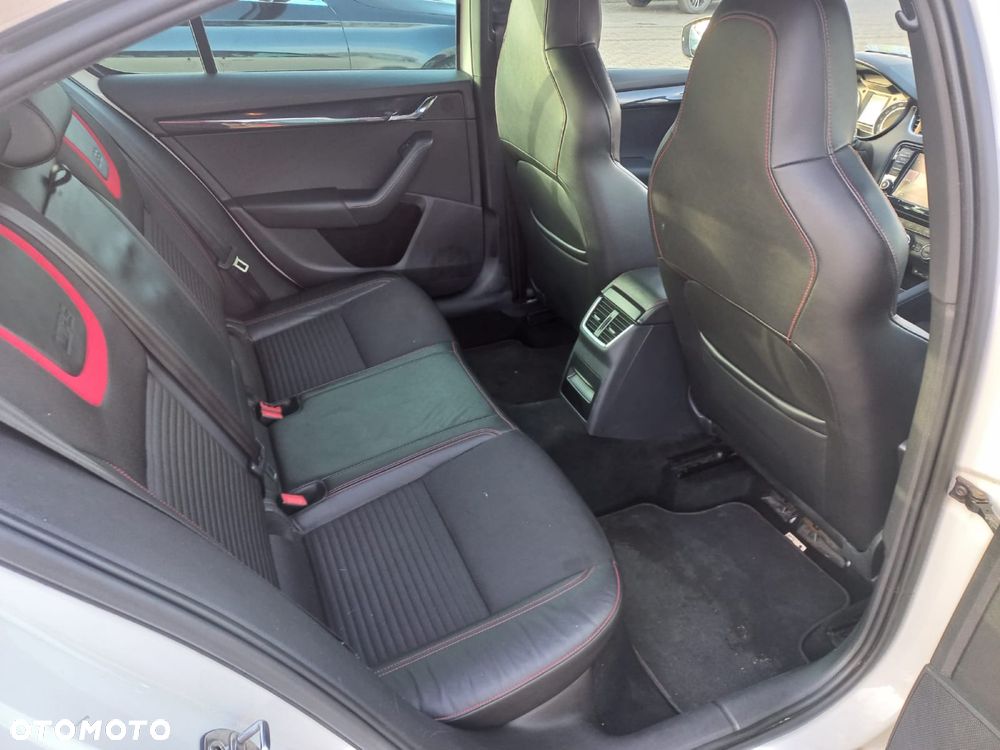 Skoda Octavia - 7