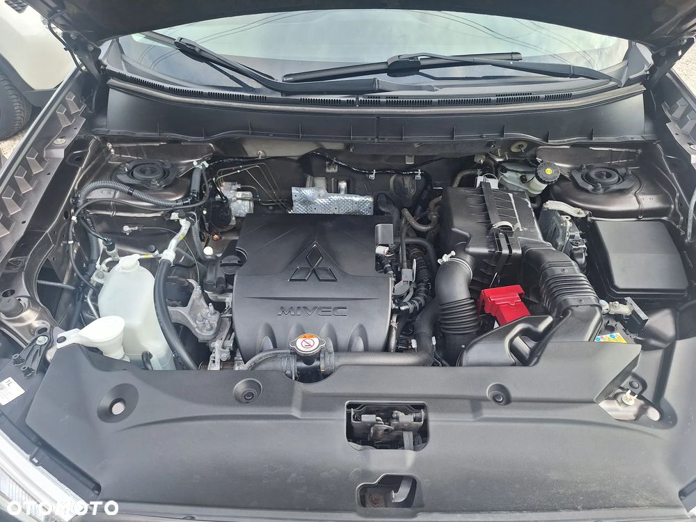 Mitsubishi ASX 1.6 2WD Plus - 34