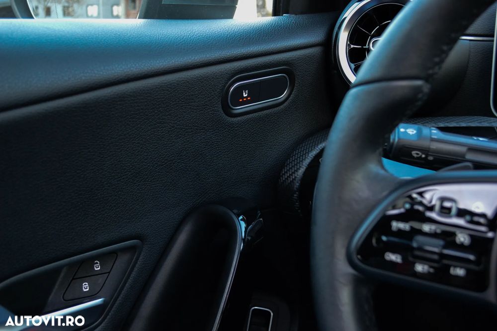 Mercedes-Benz A 180 d 7G-DCT Edition 2020 - 30