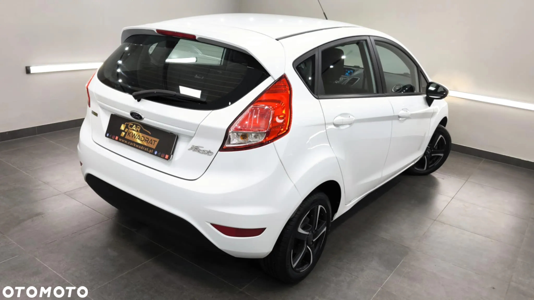 Ford Fiesta 1.0 EcoBoost Trend - 29