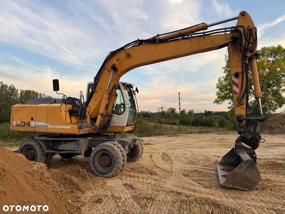 Liebherr A 904 C LITRONIC - 8