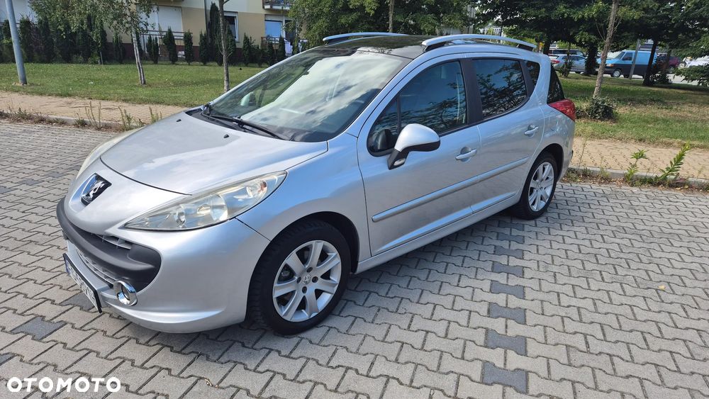 Peugeot 207 - 2