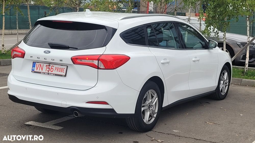 Ford Focus - 19