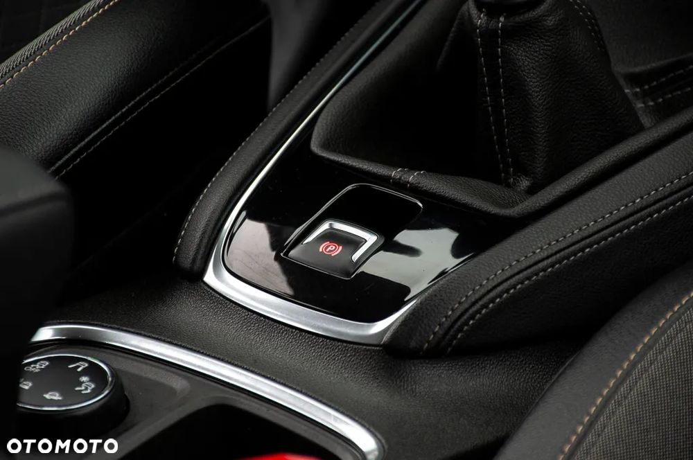 Opel Grandland X 1.5 D Start/Stop Business INNOVATION - 24