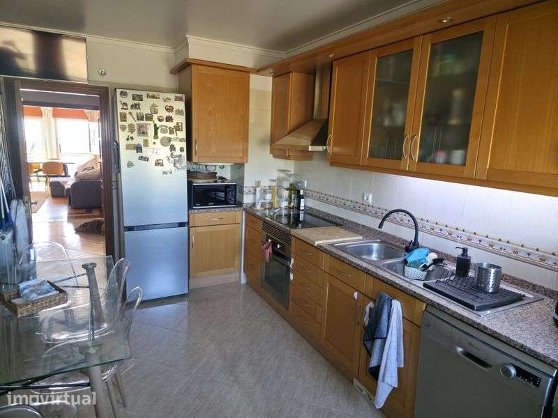 Apartamento T3 com box - Grande imagem: 3/8