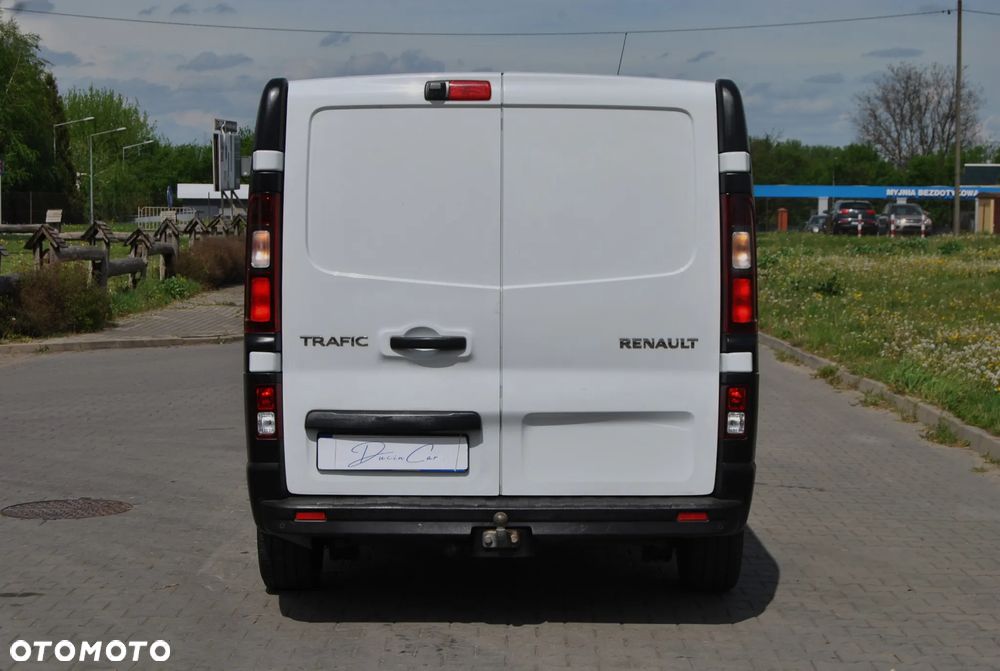 Renault Trafic - 17