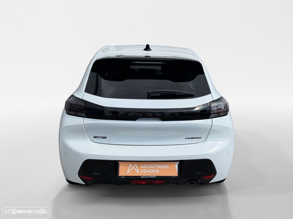 Peugeot 208 - 4