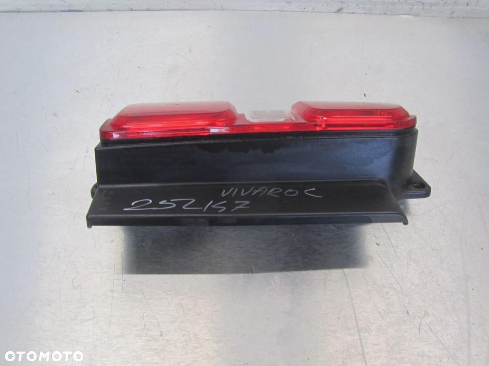Opel Vivaro C 19r->lampa lewy tył - 2