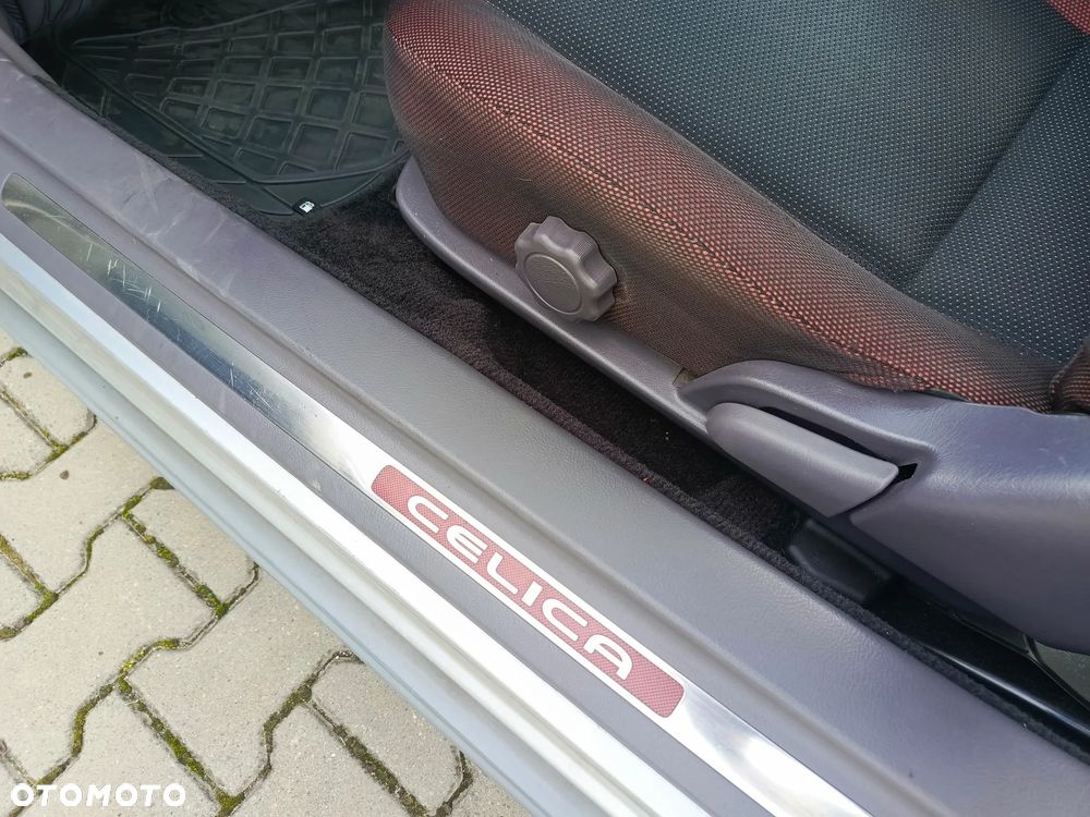 Toyota Celica 1.8 VVT-i Sol - 19