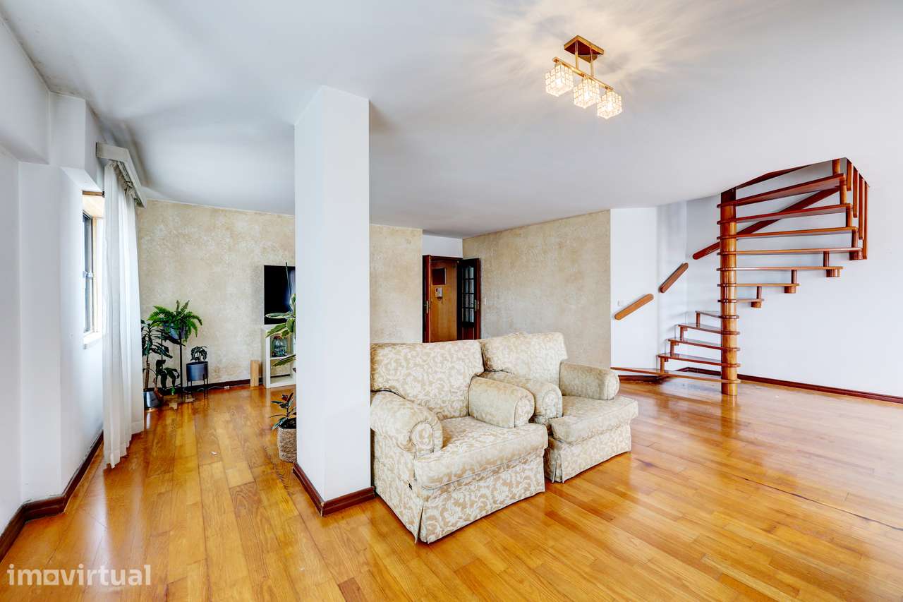 DUPLEX : Conforto e Elegância  com vista a 270º, MAR e Palácio da Pena - Grande imagem: 5/19