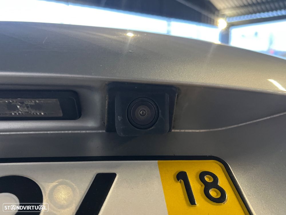 Peugeot 208 1.2 PureTech Style - 15