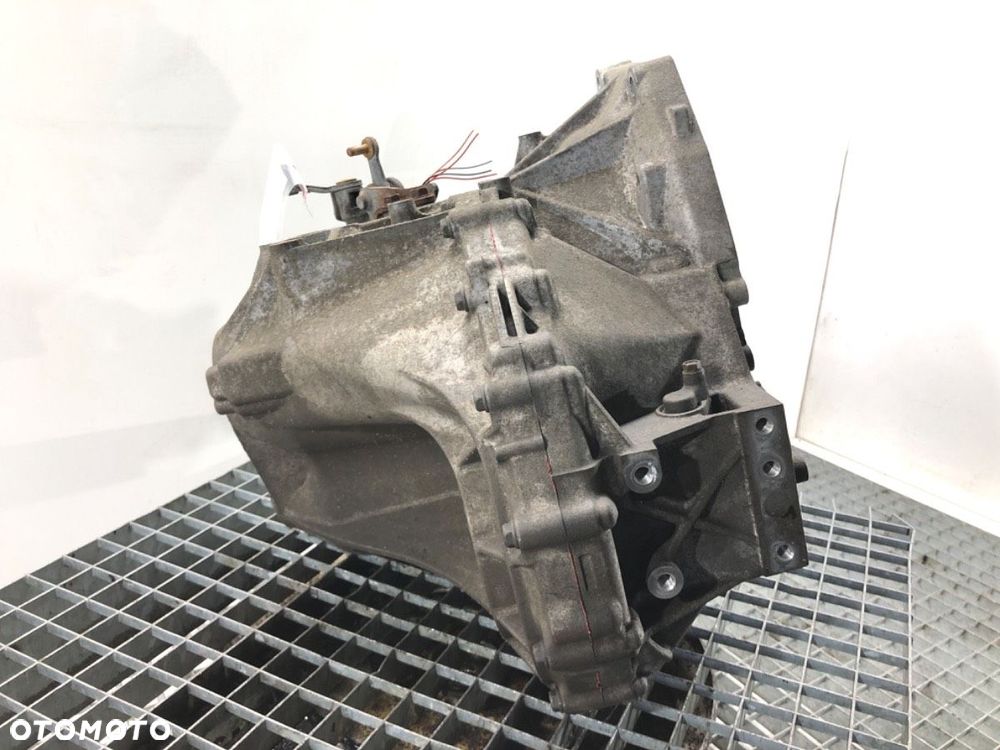 SKRZYNIA BIEGÓW - 731.00 PLN - TOYOTA AURIS Kombi (_E18_) 2013 - 2018 1.6 D4-D (WWE185_) 82 kW [112 - 4