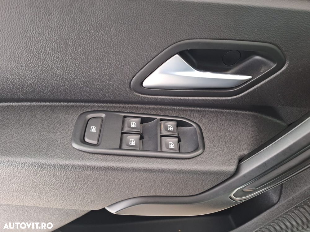 Dacia Duster 1.5 Blue dCi 4WD Comfort - 28