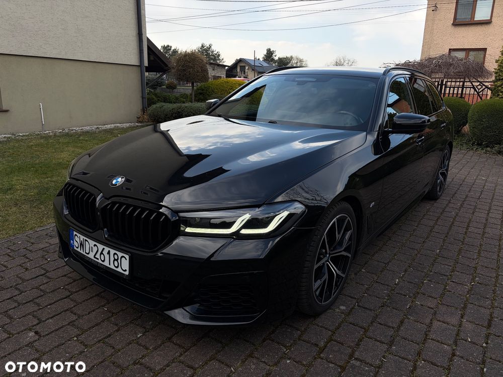BMW Seria 5 520d M Sport - 10