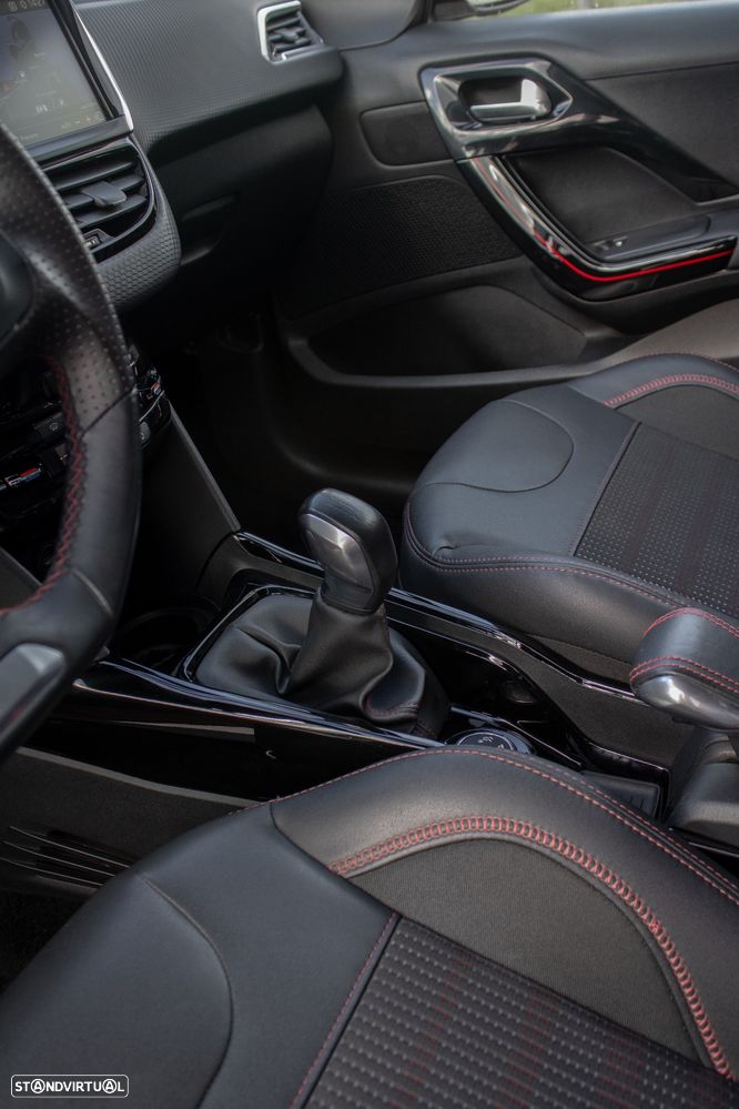 Peugeot 2008 PureTech 110 Stop&Start GT-Line Edition - 12