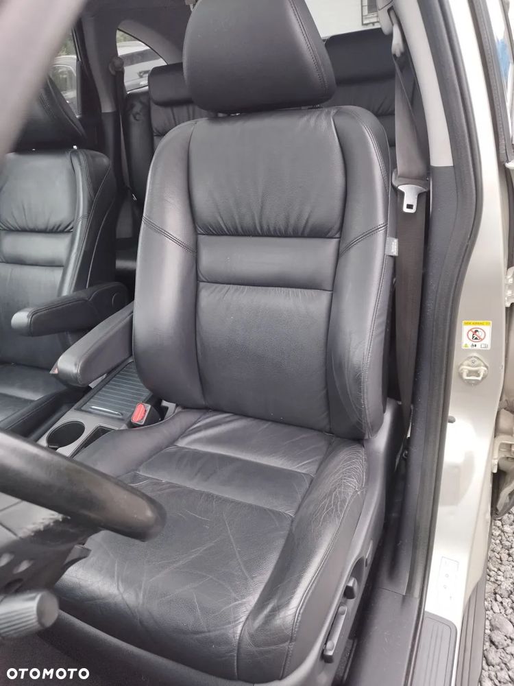 Honda CR-V 2.0i-VTEC Automatik Executive 50 Jahre Edition - 32