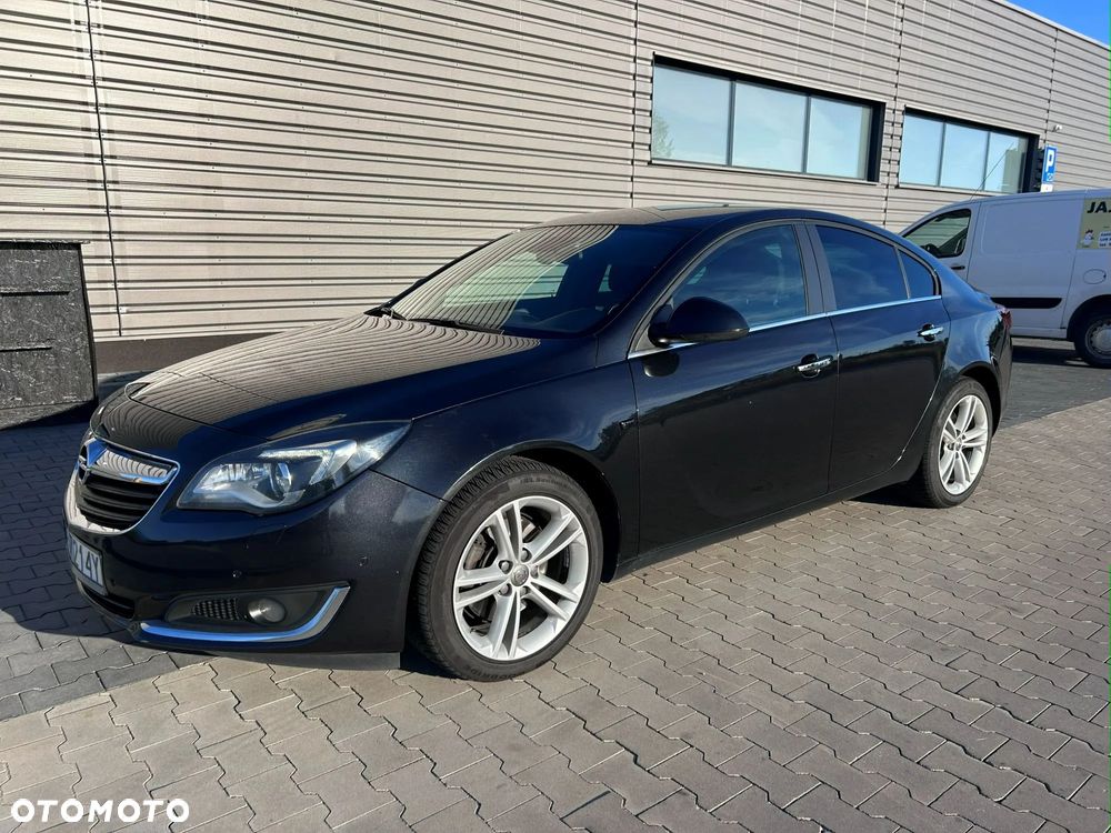 Opel Insignia 2.0 CDTI Executive 4x4 S&S - 3