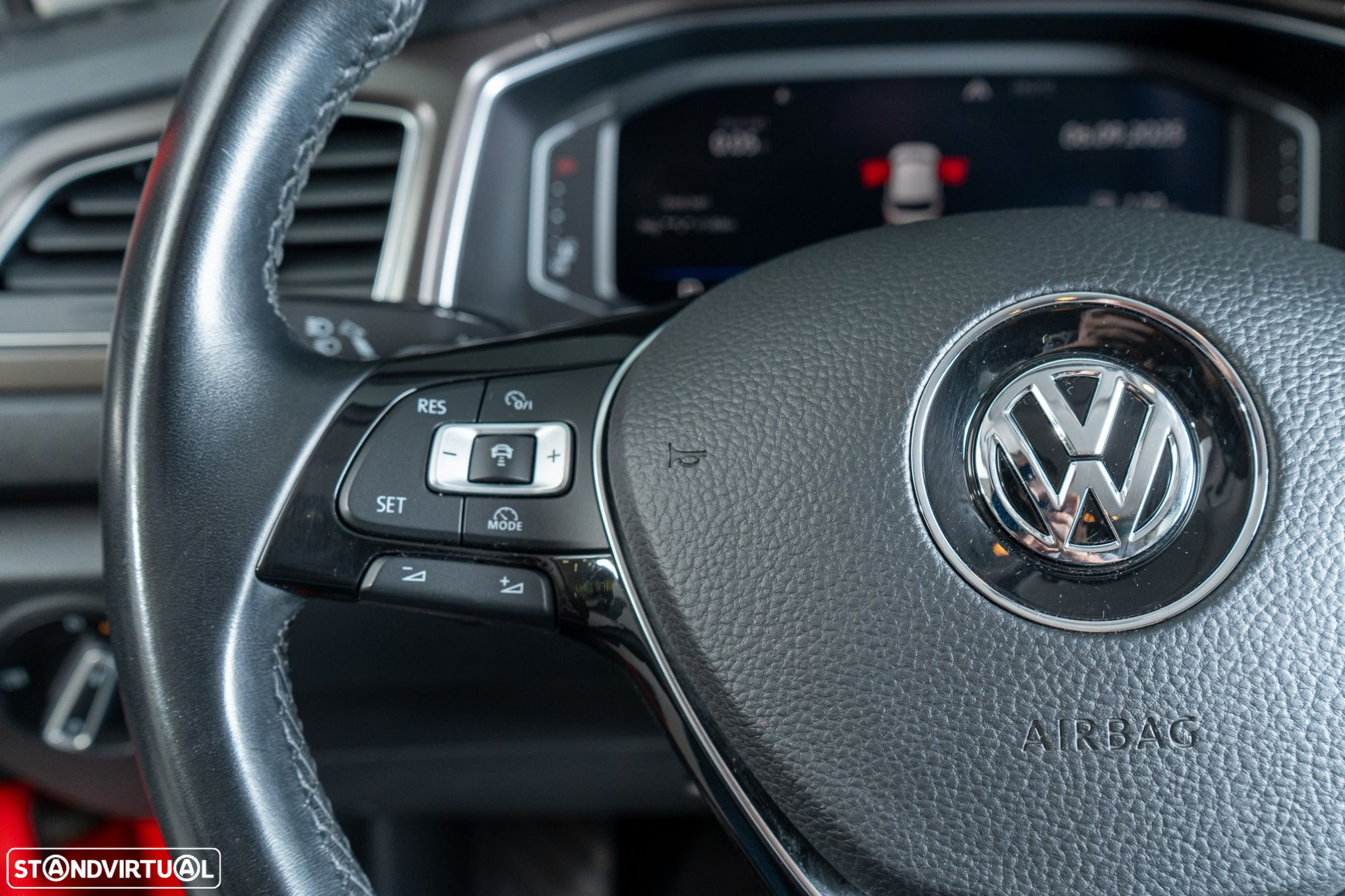 VW T-Roc 2.0 TDI SCR 4MOTION DSG Sport - 26
