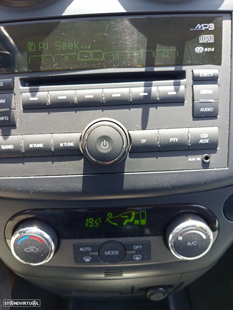 Chevrolet Aveo 1.4 LT - 8