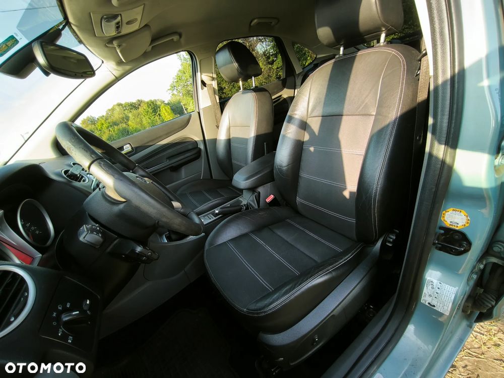 Ford Focus 1.6 Ti-VCT Titanium - 13