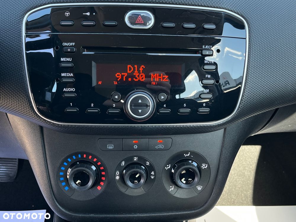 Fiat Punto 1.2 Fresh - 13