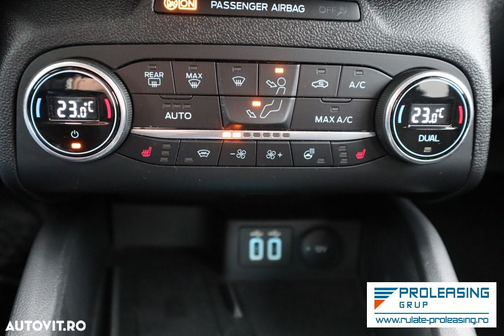 Ford Focus - 13