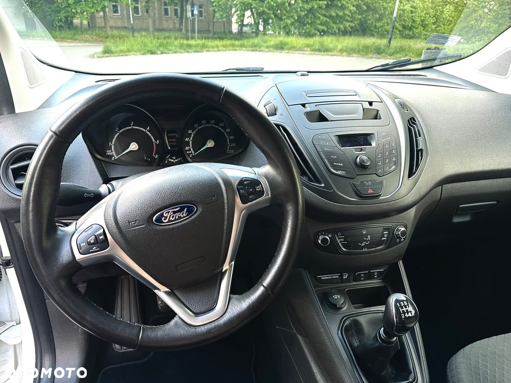 Ford Tourneo Courier 1.5 TDCi Trend - 10