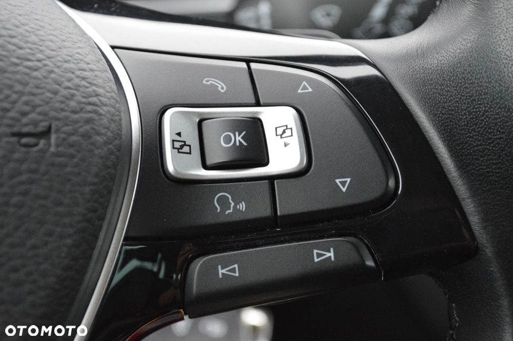 Volkswagen Tiguan - 25