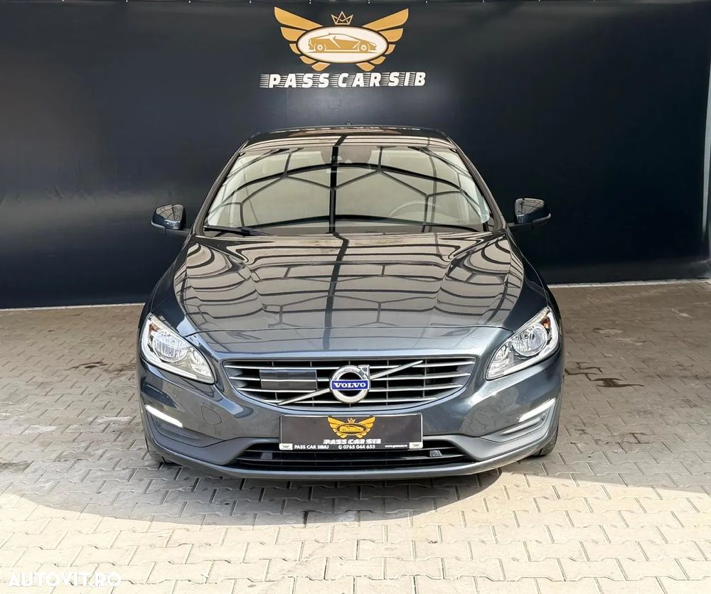 Volvo V60 D2 DRIVe Kinetic - 2