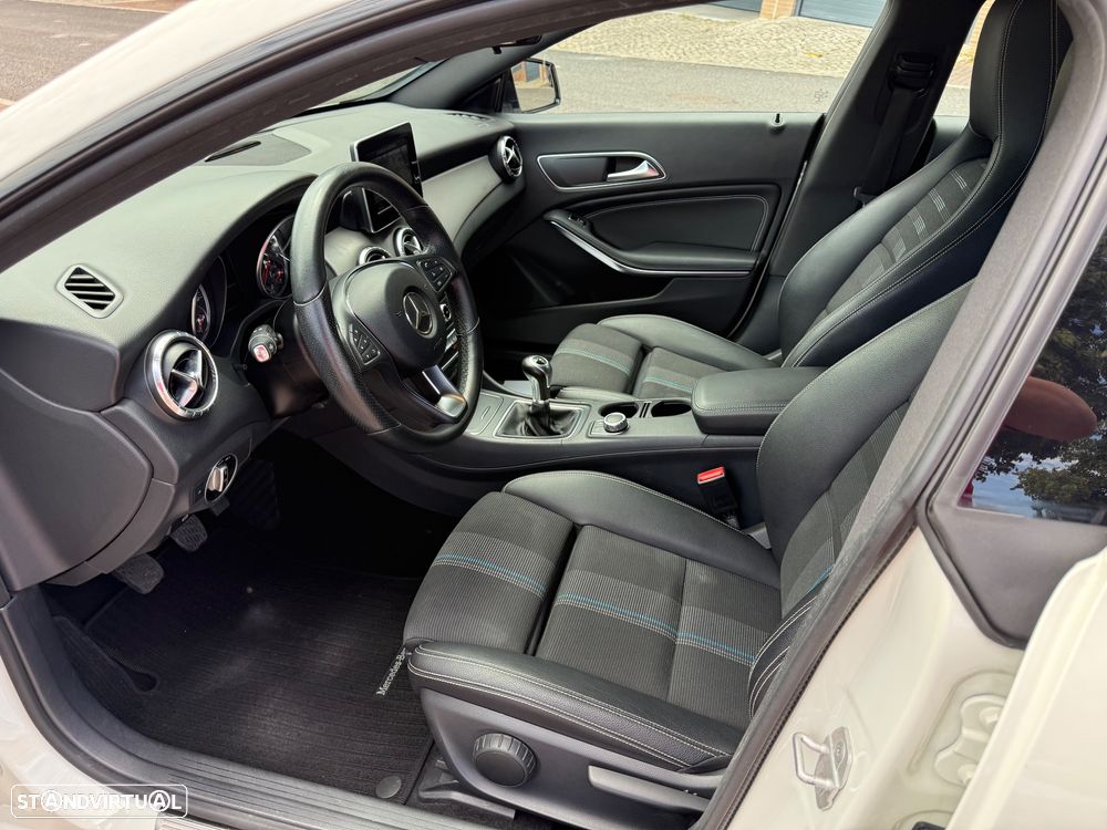 Mercedes-Benz CLA 180 d Shooting Brake Urban - 17