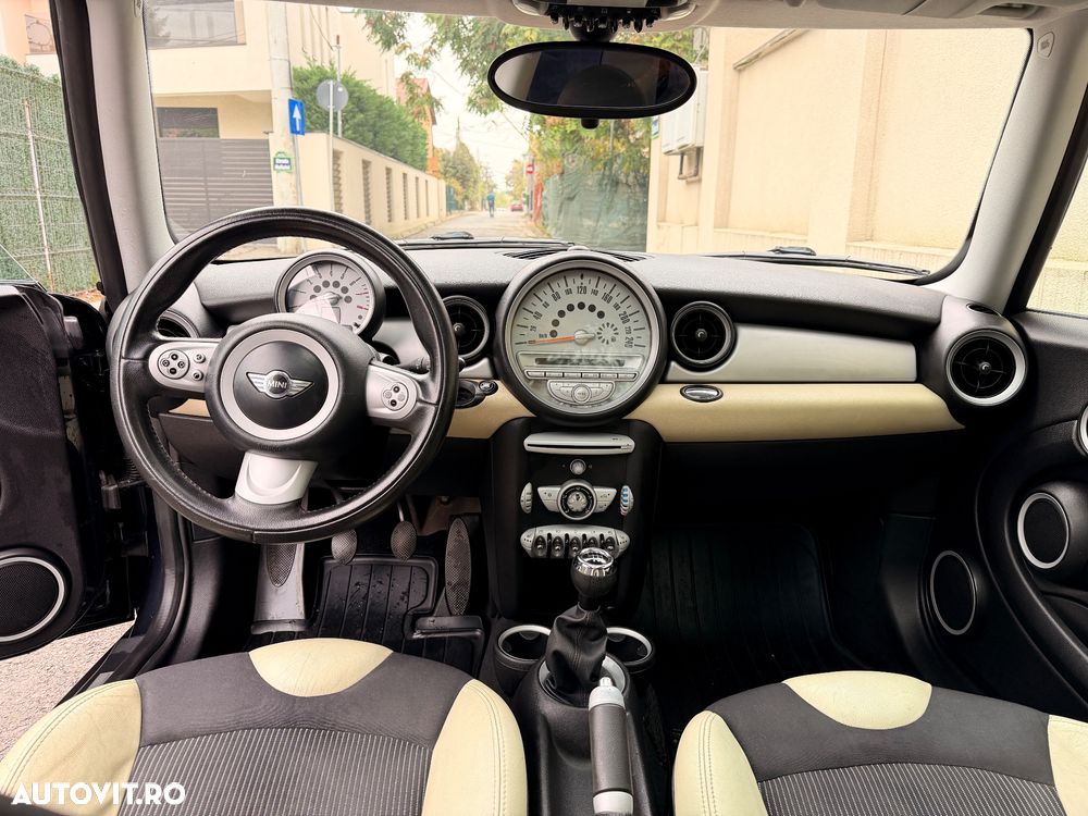 Mini Cooper Standard - 9