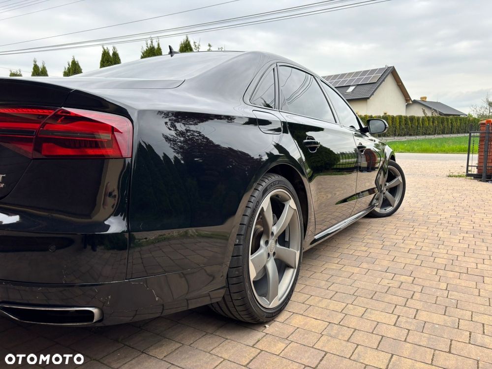 Audi A8 - 3
