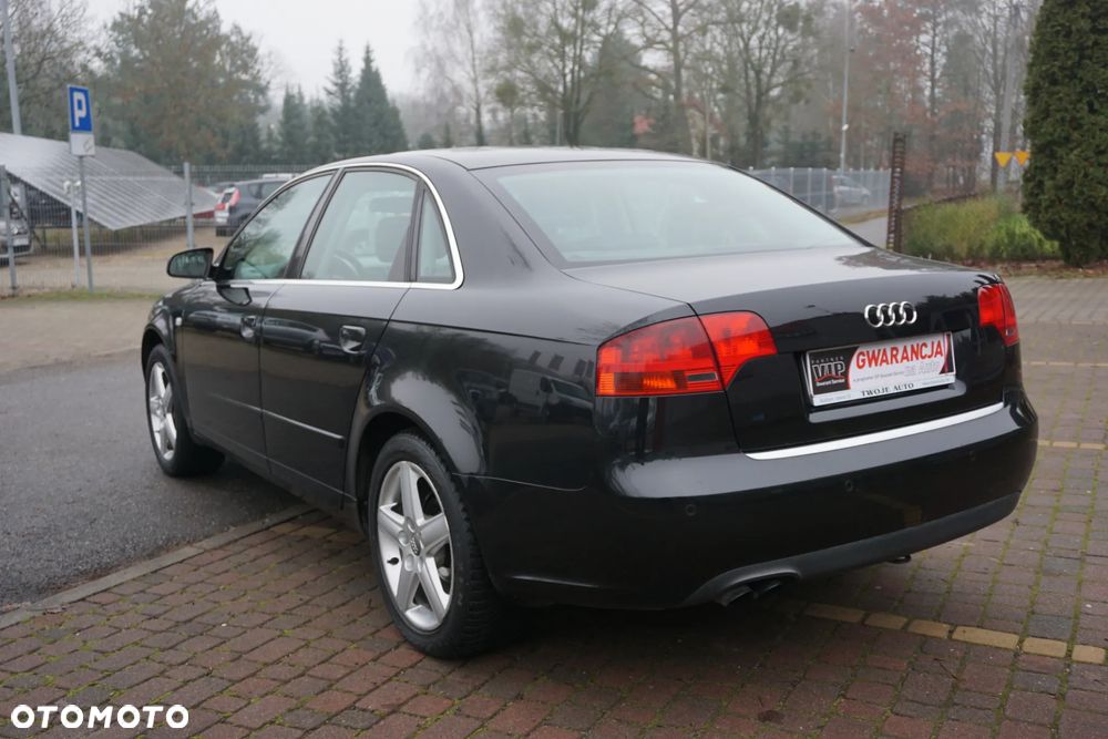 Audi A4 Limousine 2.0 TDI - 6