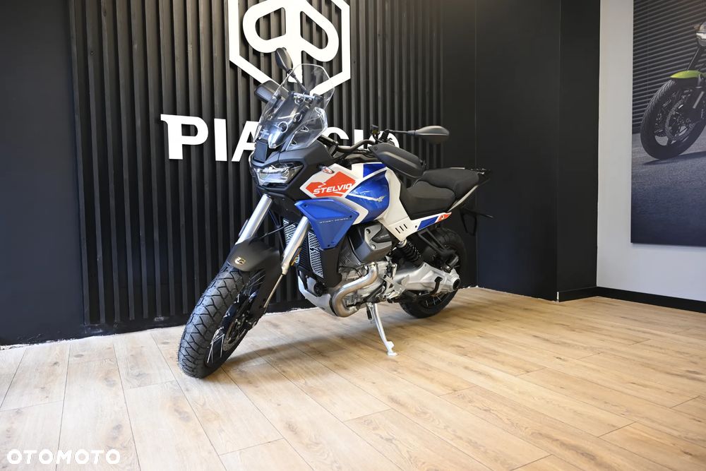 Moto Guzzi Stelvio - 4