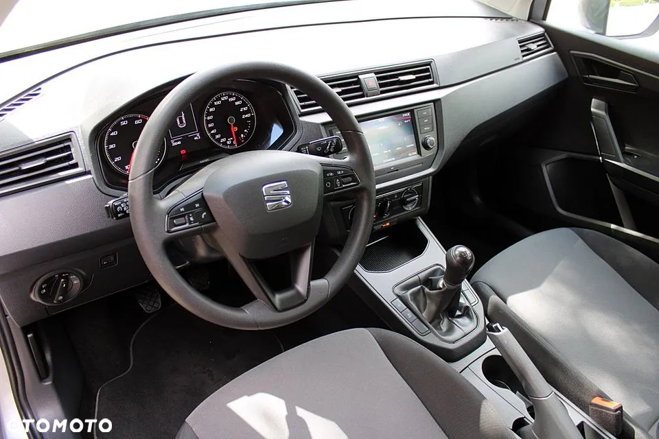 Seat Arona - 11