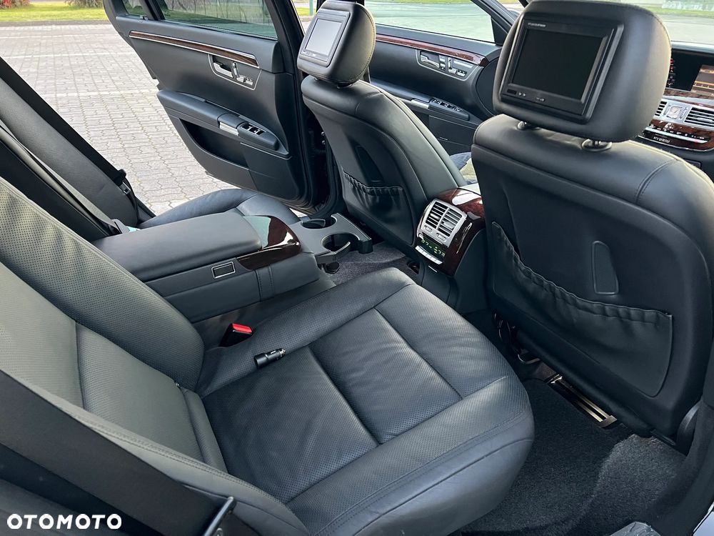 Mercedes-Benz Klasa S 400 Hybrid L - 17
