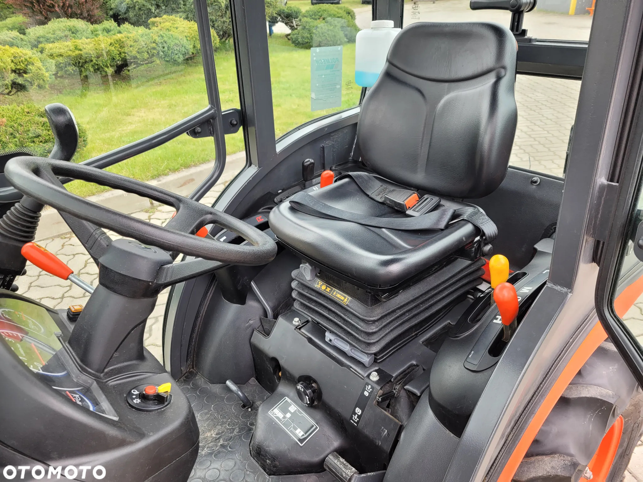 Kubota B1241 - 5