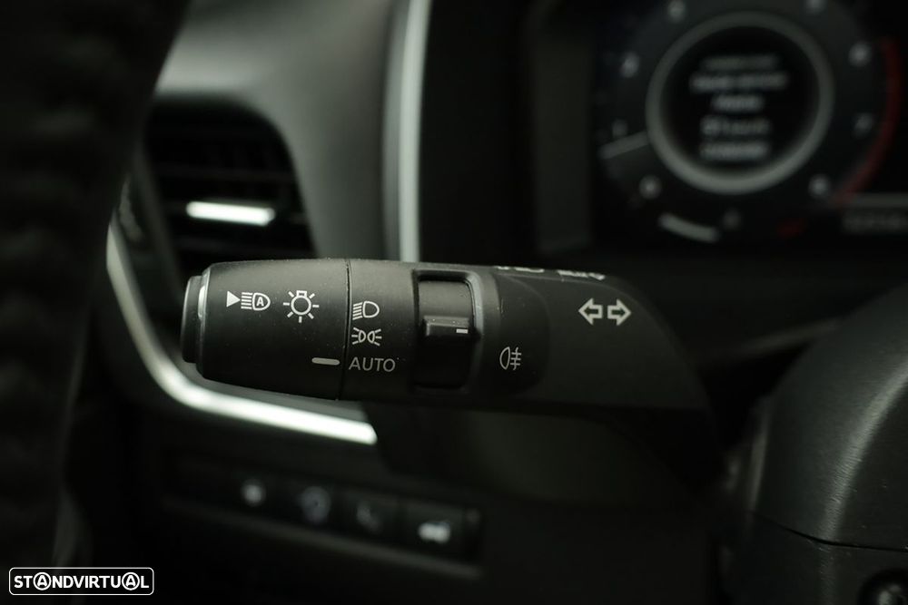 Nissan Qashqai 1.3 DIG-T N-Connecta LED Xtronic - 17