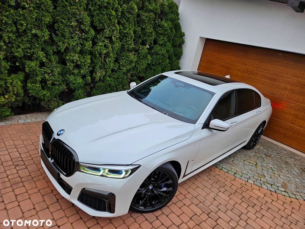 BMW Seria 7 740Ld xDrive mHEV - 18